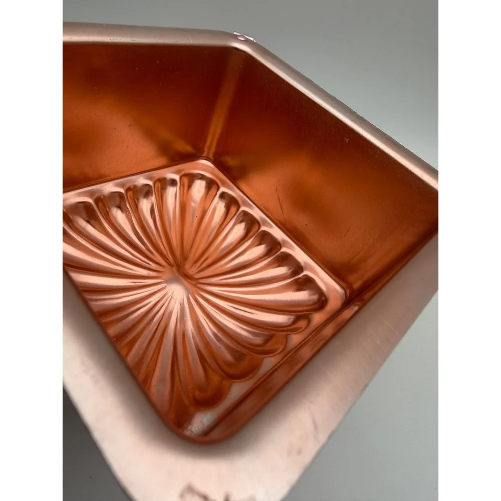 Vintage‎ Copper Tone Aluminum Jello Molds Heart Square Sunburst Set of 2 H074